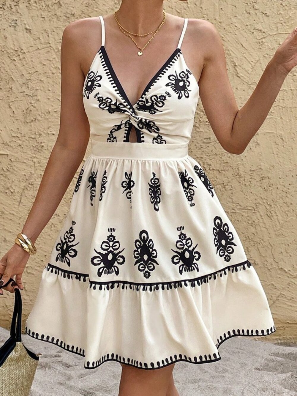 Multicolor Boho Women's Backless Mini Cami Dress with Bow - Picture 3 of 6
